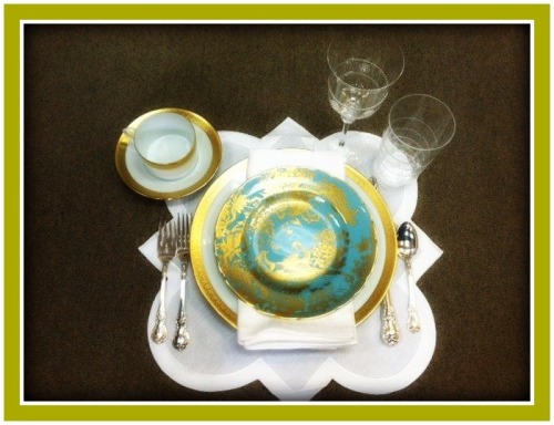 Aug Place Setting